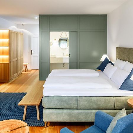 Hotel Zum Glockenturm Marktl Εξωτερικό φωτογραφία